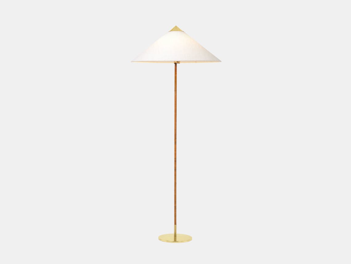 Gubi 9602 Floor Lamp Canvas Paavo Tynell