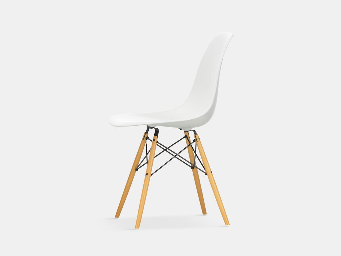 Vitra Eames DSW Plastic Side Chair white golden maple legs
