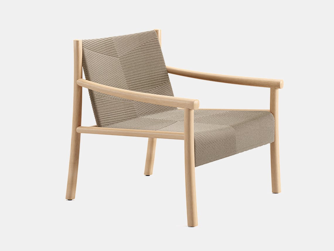Arper kata lounge armchair oak 3d knit linen