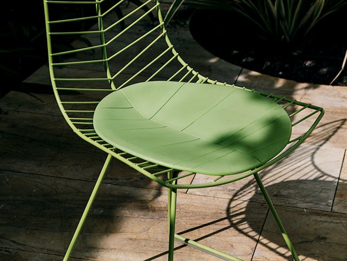 Arper Leaf Chair Seat Pad Detail