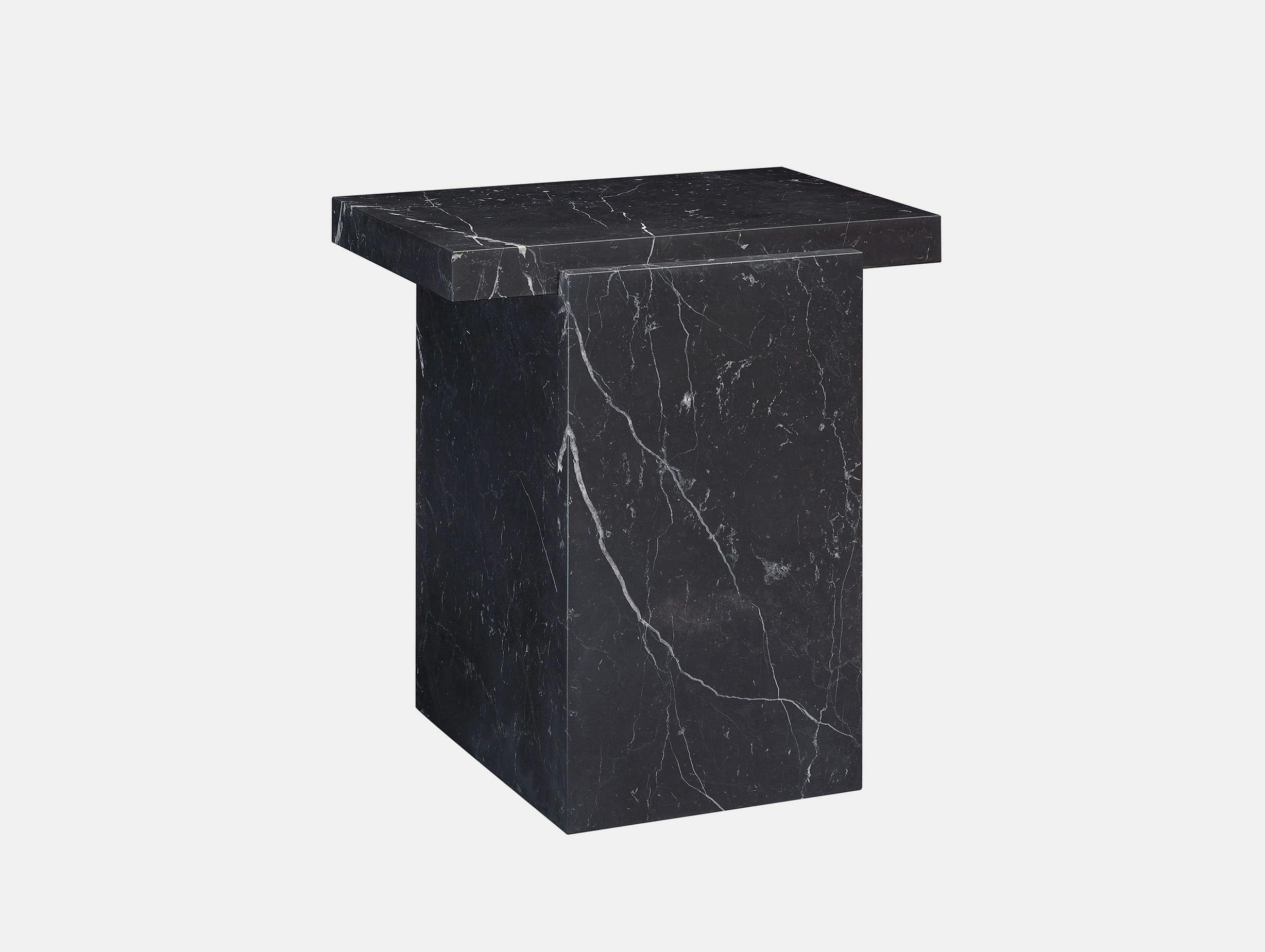 E15 tore table small black marble ct
