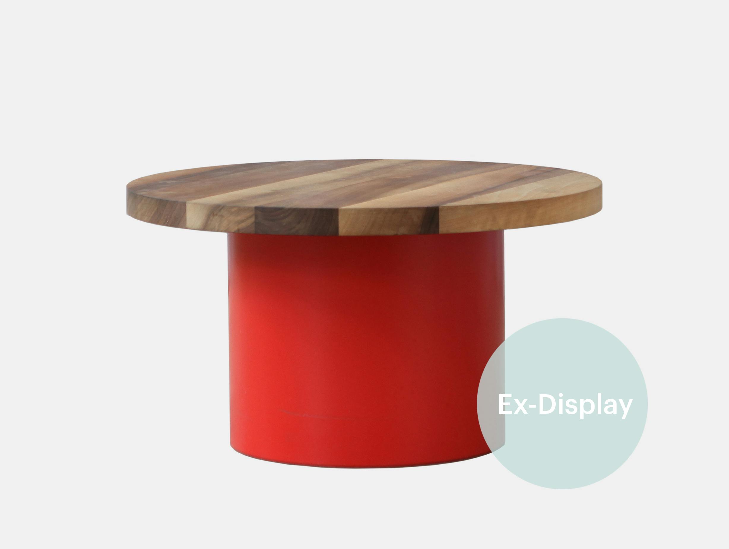Xdp e15 philipp mainzer enoki side table low red 1
