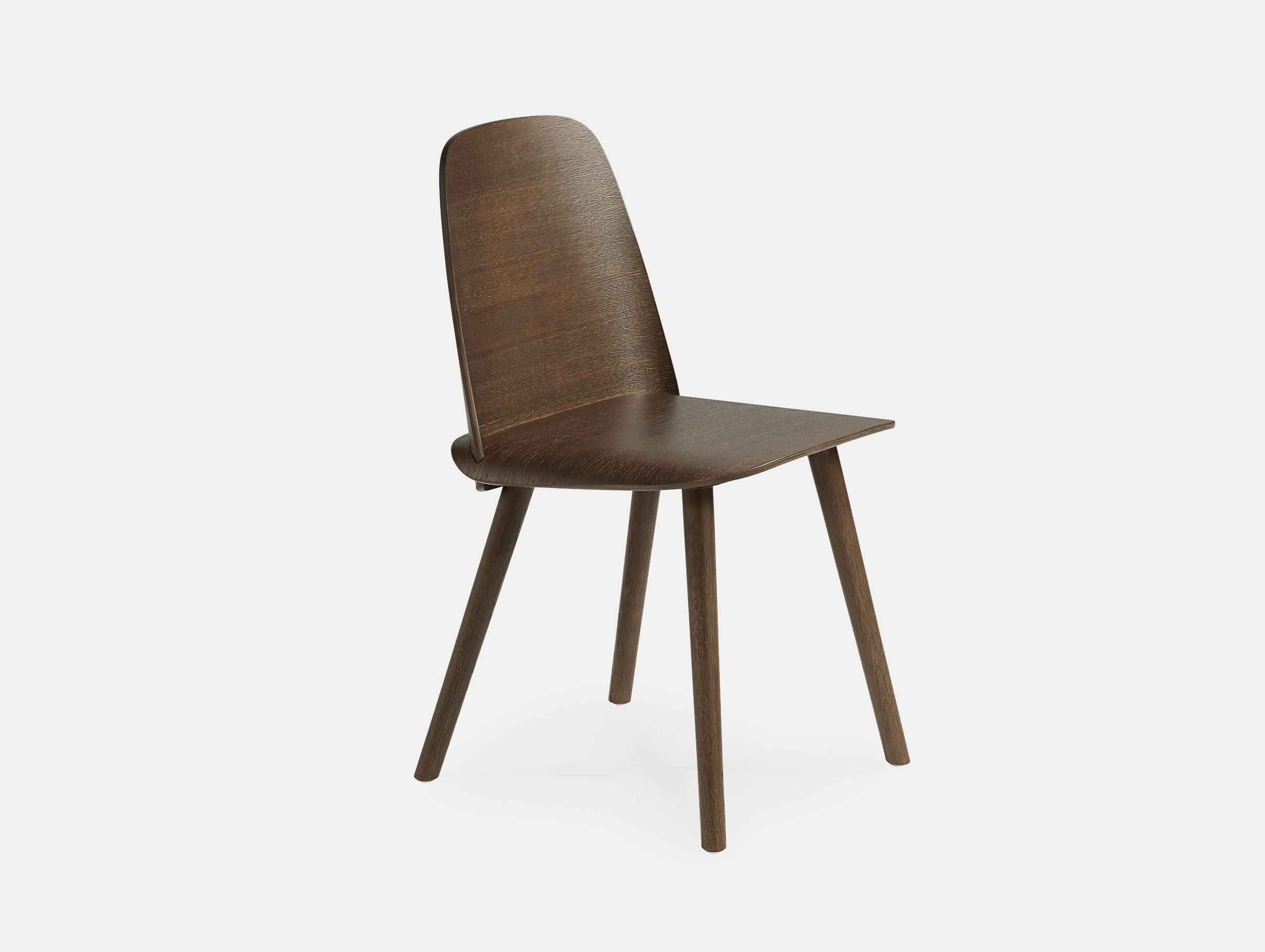 Muuto nerd chair stained brown oak