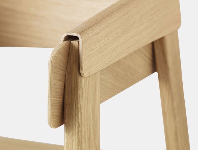 Muuto Cover Chair Oak Detail 2