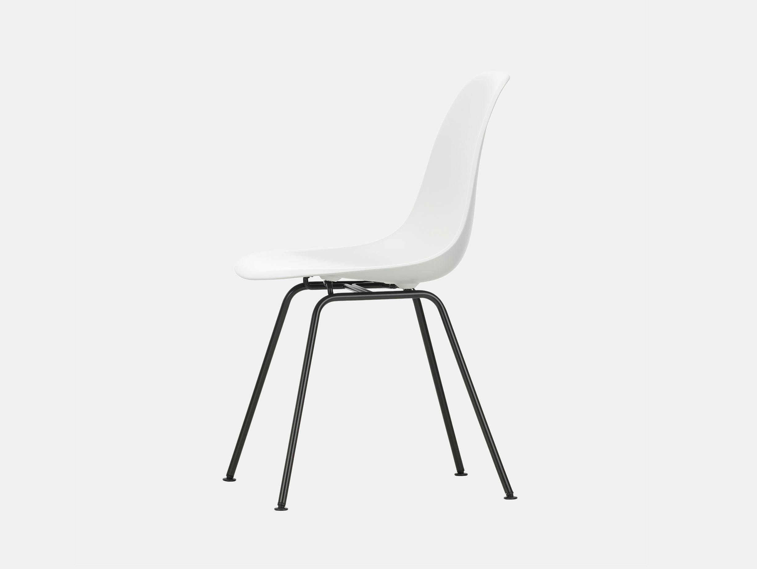 Vitra Eames DSX Plastic Chair 04 white Blk